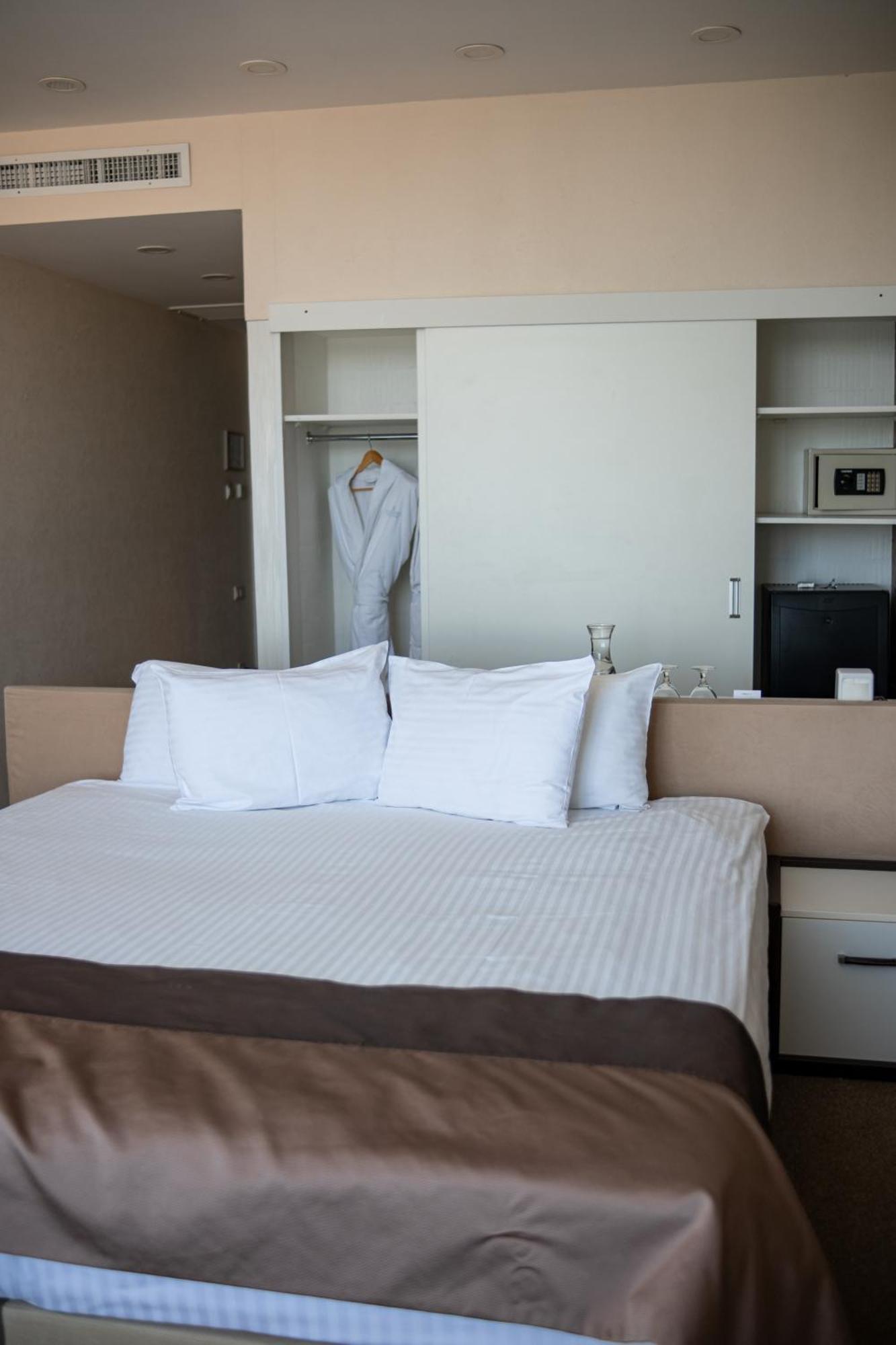 Boutique Hotel Portofino Oldenburg Bagian luar foto